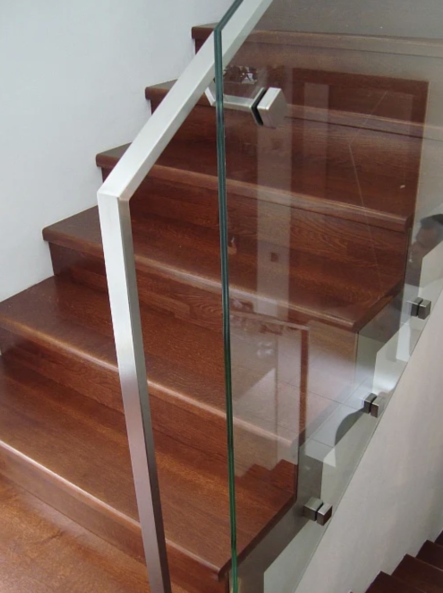 Glaspunkthalter Edelstahl AISI 304 fuer Glas 8-17-52 mm Loch 18 mm quadratisch geschliffen-89-11A0745300-A.4